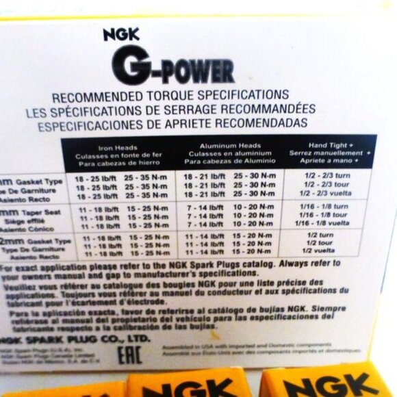 Pontiac Montana SV6 OWNERS MANUAL & SPARK PLUGS Montana Operating Manual - Picture 7 of 8